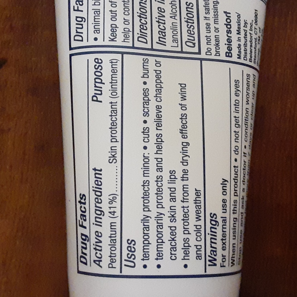 Aquaphor Healing Ointment - Picture 6 of 9